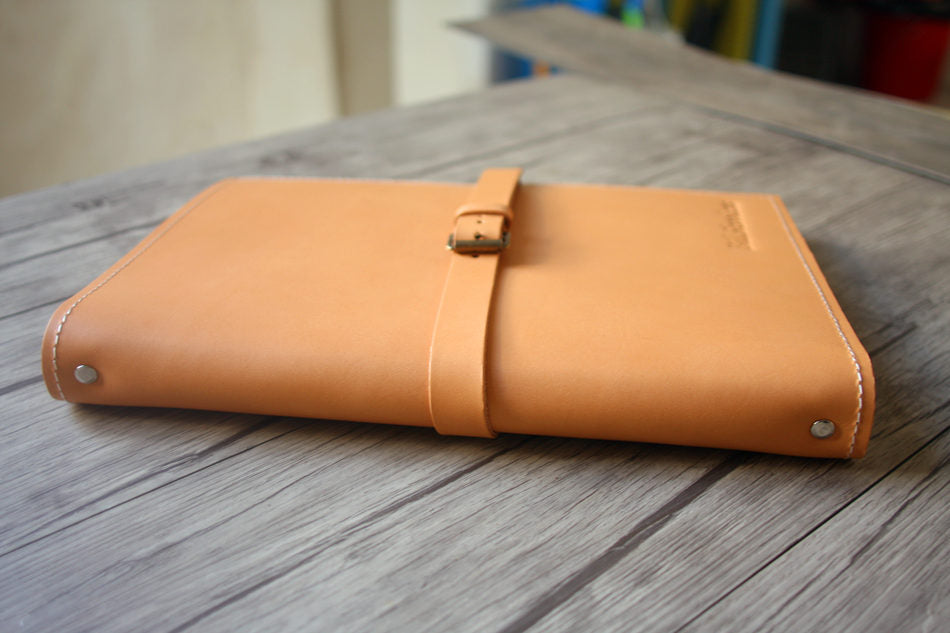 Custom Leather Bullet Notebook – LeatherMega
